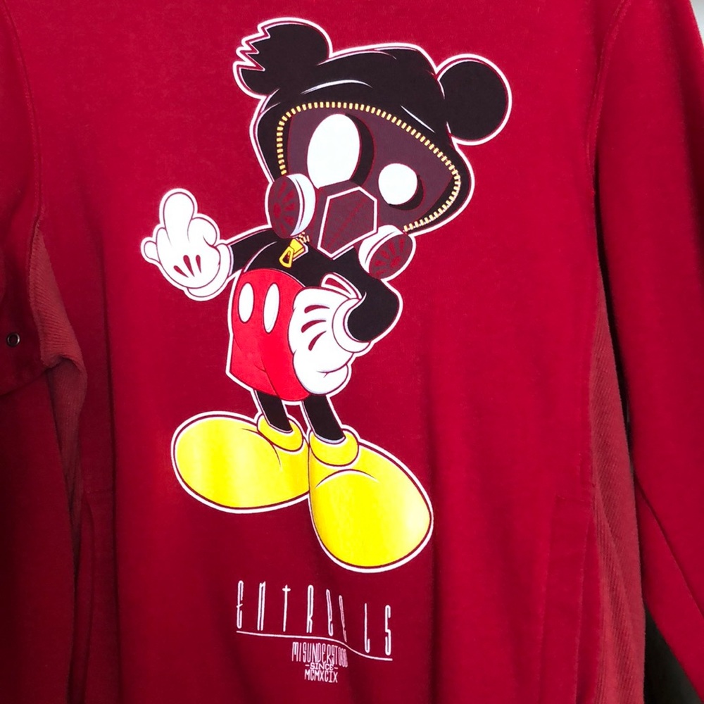 Mickey Mouse Sweater(men’s size small)